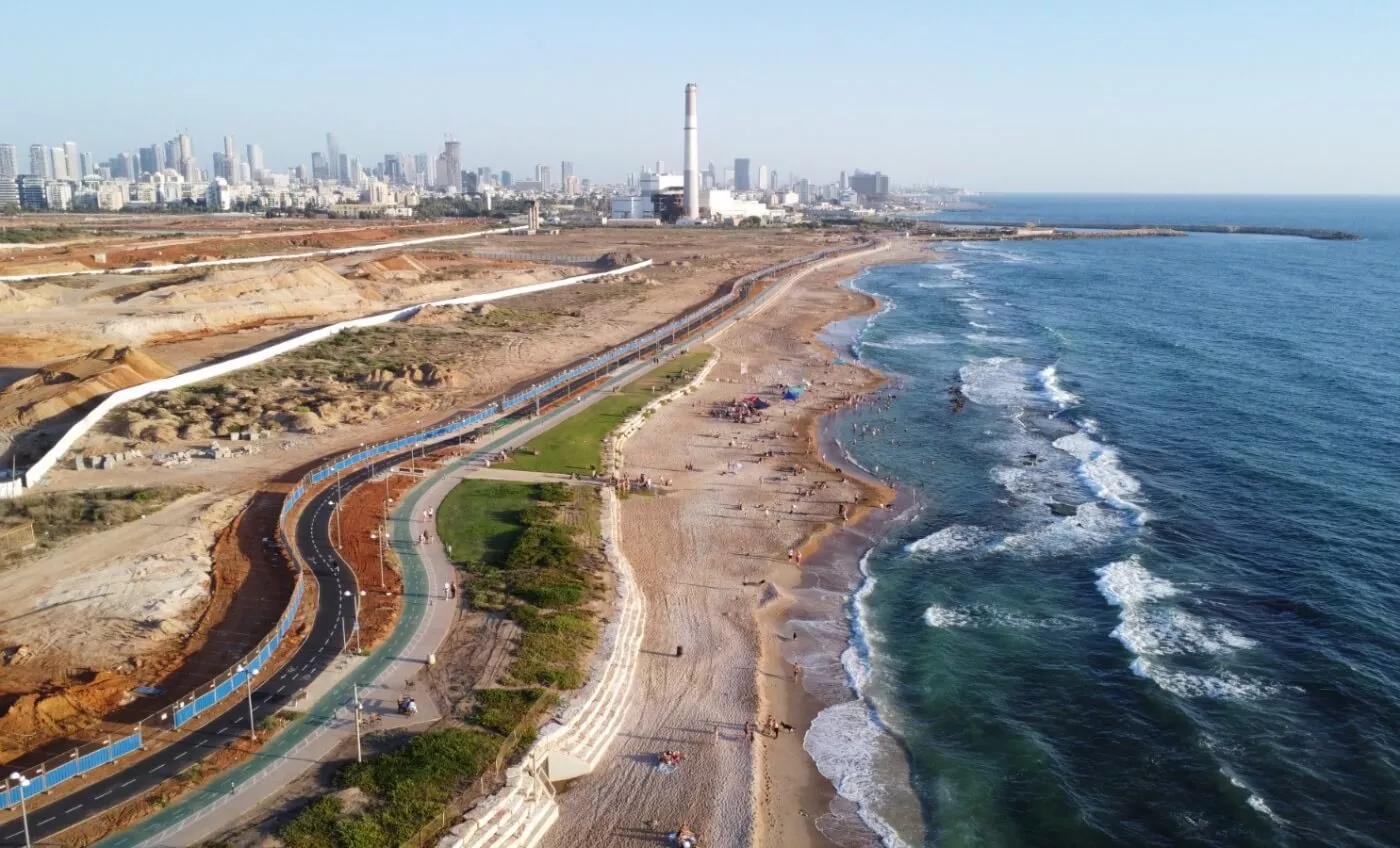 רצועת החוף של רובע שדה דב